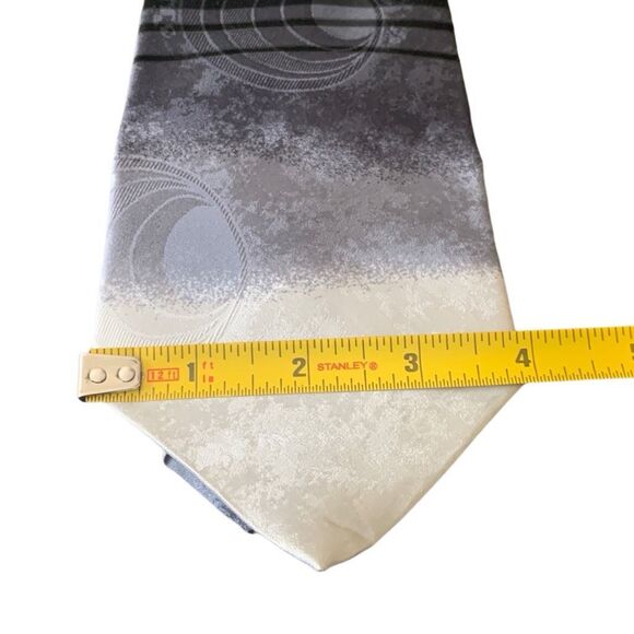 Pre Owned Men’s Domami Uomo Tie Neck Tie Necktie 100% Silk Paisley Italy - Picture 6 of 6